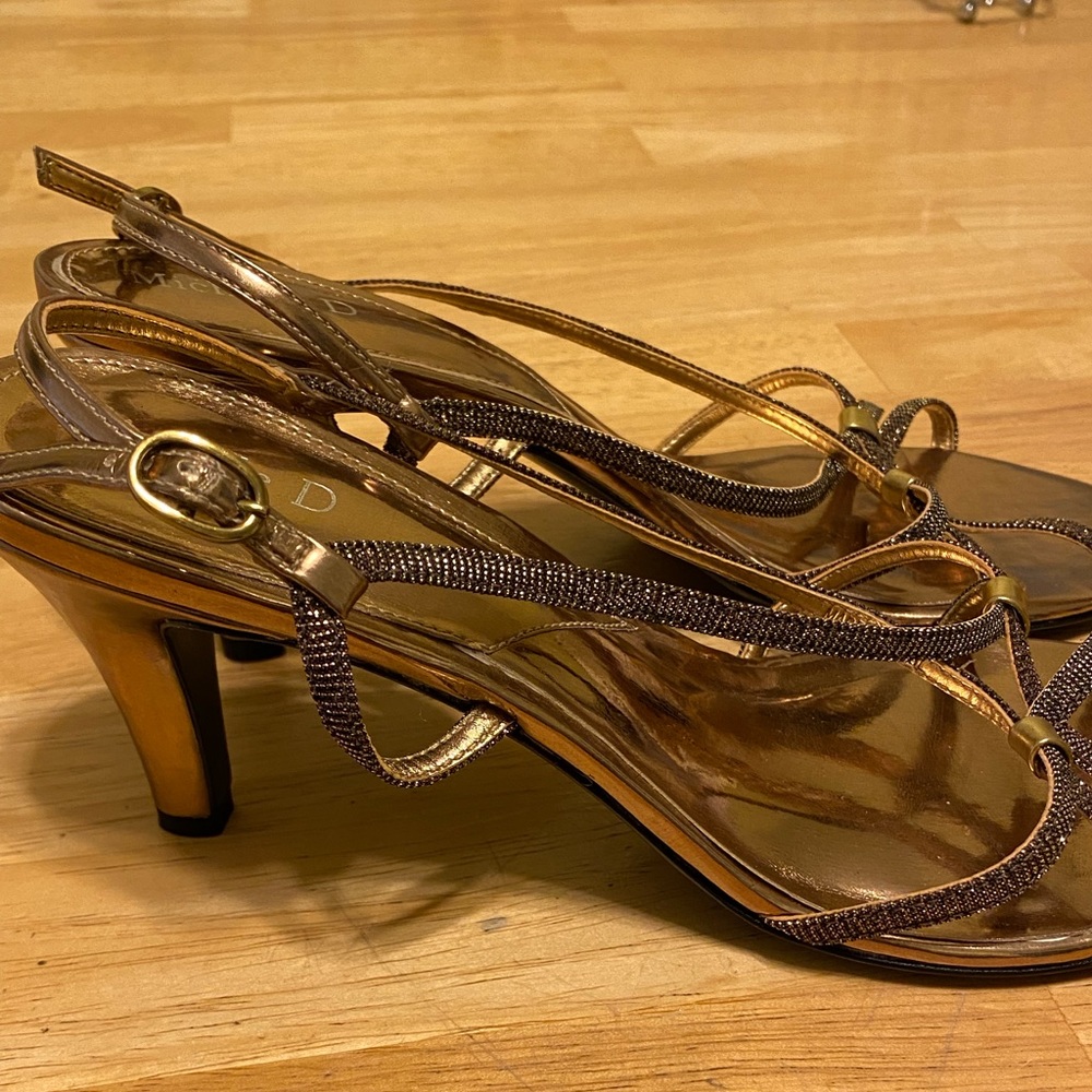 Michelle D Bronze Heels Size 9W